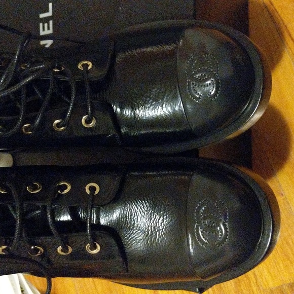 Chanel lace ups boot - Picture 12 of 16